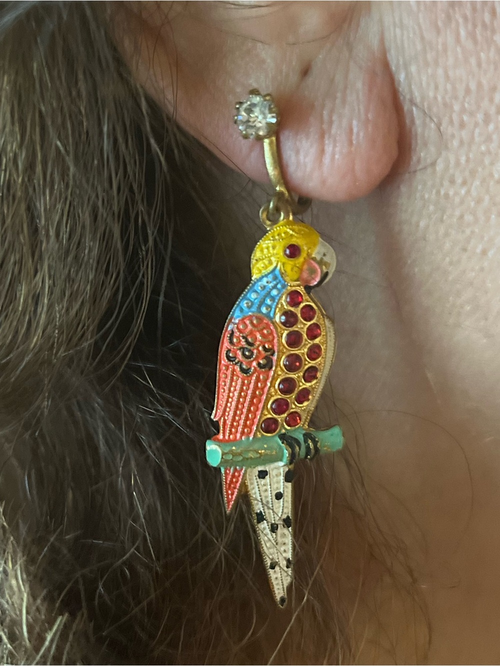 Vintage 1950s Screw Back Parrots Earrings. Gold Tone Blue Orange Enamel Red Ston